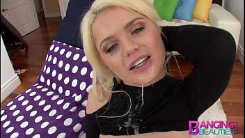 Preview 3 of Xxxexy Video L - I found a new toy for my huge roomy anal hole)))