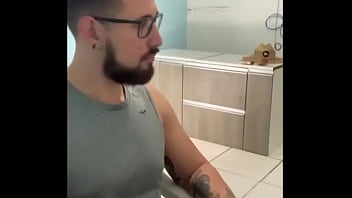 Preview 1 of Drink Rape With Girl - Ela me tirou do trabalho indo pau na buceta,  mas ganhou s&oacute_ anal. FODI O CU AT&Eacute_ O TALO ! Completo