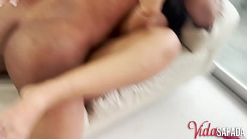 Preview 4 of Icarly Sex Videos - Dividimos e fodemos minha esposa com assinante do site que virou amigo nosso amigo.