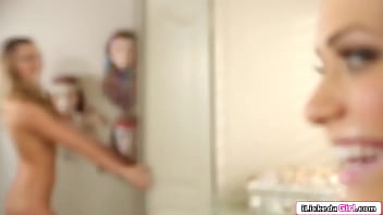 Preview 1 of Htoo Ant Lwin Hd - Blonde lesbian facesitting her stepsis