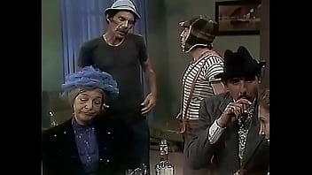 Preview 4 of Alita Oban - Chaves - O Ano Novo de Chaves (1973)