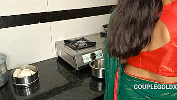 Preview 1 of Dawnloud Big Ass Brazzers - कोमल ने अपने दूध का चाय ससुरजी को पिलाया