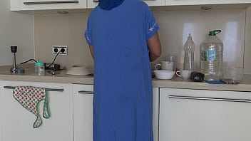 Preview 2 of Noise Bed - Algerian Cuckold Milf Living in Paris
