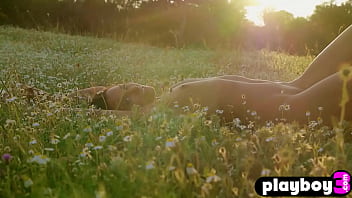 Preview 4 of Lola Lee Ass - Natural small tits MILF Anetta Keys revealed stunning body while posing in the nature