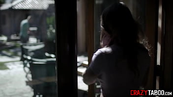 Preview 2 of Sexs Cutegirl - Sexy ebony big ass MILF Cali Caliente fucked so hard after she deepthroated by stud guy Alex Mack