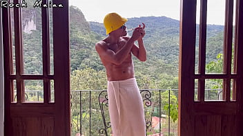 Preview 1 of Shinny Boob - Comemorando o dia dos namorados