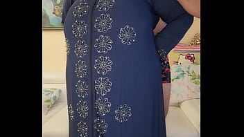 Preview 1 of Snake Sisters - Real Amateur BBW Mature Granny kissing and making out with her Lover.