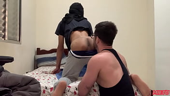 Preview 2 of Romantic Xxx Video Com - Jovem an&ocirc_nimo de Porto Feliz,  minha cidade natal,  se prop&ocirc_s a transar comigo anonimamente em troca de prazer. XV&Iacute_DEOS RED