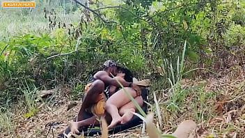 Preview 2 of Rough Outdoor Rape - ela teve a maior supresa no dia dos namorados kkkkk ficou esperando presente