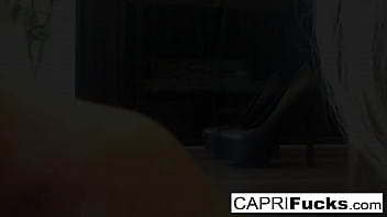 Preview 1 of Pabalik Sex - Capri in her high heels