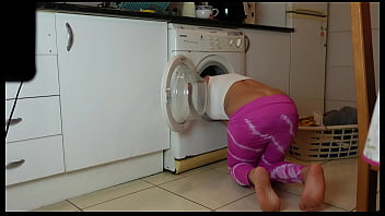 Preview 4 of Sanilion Snxx - Oh no,  i&#039_m stuck in washing machine