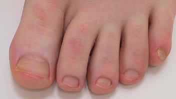 Preview 2 of Pussy Glass Table - Feet