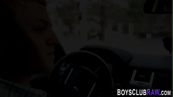 Preview 1 of Kichn Mom - Muscly hunks 3way fucking bareback