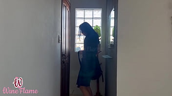 Preview 1 of My Daughter Wife - Paguei o montador de moveis com o cuzinho ele gostou tanto que me encheu de leitinho - Kadall Master