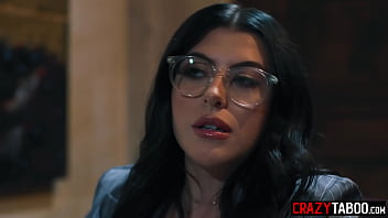 Preview 2 of Hd Xn Porn - Petite lesbian teen Scarlett Alexis enjoyed pussy licking on the piano