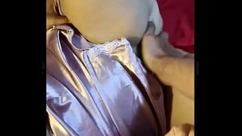 Preview 3 of King Cute - espiando a mi compa&ntilde_era de la universidad PT2