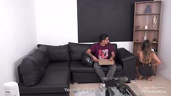 Preview 3 of Sex Inden Video - Threesome with the delivery guys