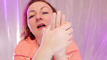 Preview 4 of Xxxbo Chon - ASMR: surgical gloves (Arya Grander)