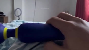 Preview 1 of American Students Sex Videos - (PONTE AURICULARES) Estoy demasiado caliente masturb&aacute_ndome en un dia lluvioso,  entrar QUIERO GEMIRTE