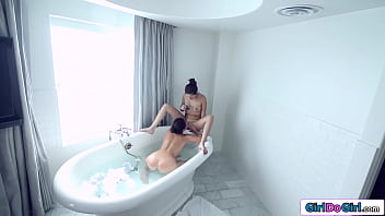 Preview 3 of Pakistani Tv Actors Sex Videos - Latina walks in on her gf making sextape