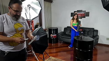 Preview 2 of Sanilewn Xxx Video Full Video - Alice Chilena e Samantha Munhoz as duas aprontando com Binho Ted na casa que rola de tudo