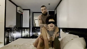 Preview 1 of Mofosa Com Porno - Levando rola do gostoso