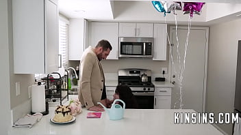 Preview 1 of Www Comxnxnx - Its The Day When You Please Your Stepmom