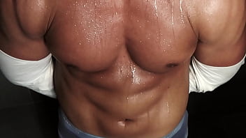 Preview 3 of 3d Vomit - Lesson on Abs - part 1