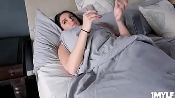 Preview 1 of Jordi El Nino Plolla - Stepmom Wants A For Her Birthday2.mp4