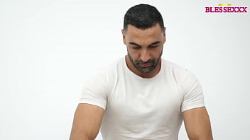 Preview 3 of Online Mences Vidio - Happy ending massage for Zeus Ray