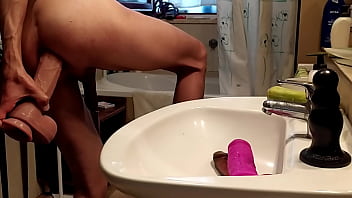 Preview 3 of Ljins Lbnat Sragh - anal squirting orgasms huge toys