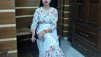 Preview 1 of Amisa Pathel - Pdosi hua tharki bhabhi ko dekh gaand mari bhabhi ki ghr pe