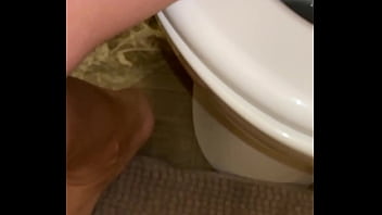 Preview 2 of Rio Xxxshot Baby - PISSING IN HIS TOILET,  LOOK HOW HAIRY HIS PISS IS,  THE PISS FLOWS WELL &amp_ SMELLS GOOD. I WANT TO DESCRIBE YOU,  LOOK SOON.