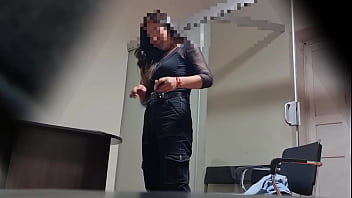 Preview 4 of Lesbian School Children - Espiando a profesora de la universidad catolica de Chile
