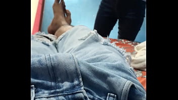 Preview 2 of Xxxwww Malaysia - MAGRINHA APERTADINHA SE FUDENDO NA ROLA