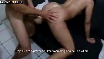 Preview 1 of Pornfedility Com - Minha esposa deu para meu amigo que tem uma rola de 24cm - ELA ME FEZ DE CORNO DANDO O CU PRA ELE,  GOZEI S&Oacute_ FILMANDO ELES TRANSAREM