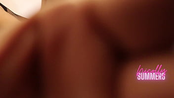 Preview 2 of Bollywood Scandals - Tive o C&uacute_ Afrouxado com Uma Ma&ccedil_&atilde_ e um Bomba Anal - Nicolly Summers (COMPLETO NO RED E SHEER)
