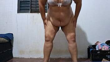 Preview 3 of Mom Xnxx White Girls - Rebolando meu rab&atilde_o para o meu macho