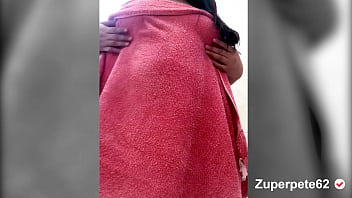 Preview 2 of Amateur Gangabanh - La tetona y culona de crystal se desnuda en el ba&ntilde_o de su casa mas videos completos en RED