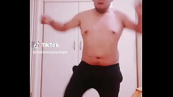 Preview 2 of Downliad Film Bokep Rumahporno - Viejo Cachondo bailando :v