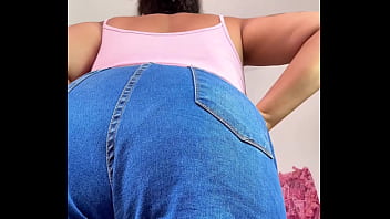 Preview 2 of Tamil School Pussy - BBW Farting Casually During the Day