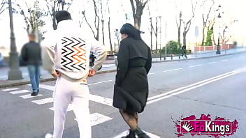 Preview 3 of The Ring - Sex tour in Madrid for the horny Valencian Nelia Estrada. Another monument to the capital!