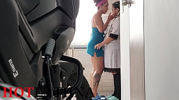 Preview 3 of Pain Full Porn - Mi Esposo Me Encuentra Follando Con La Vecina - MEDELLIN COLOMBIA