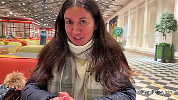 Preview 1 of Madura Dormidas - Real Porn Casting in a Public Toilet of a Shopping Center