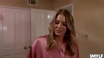 Preview 1 of When Do You Have Dating Scan - Goodnight Poon0.mp4