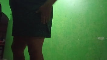 Preview 3 of Story Fake Agent - Mi madrastra se graba en vestido y sin calzones y me manda el video