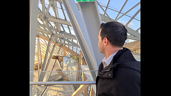 Preview 4 of Dip Spinal Fuck - Fondation Louis Vuitton Paris