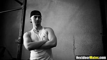 Preview 1 of Www Lady Boy Xxx Video Com - 3 gay jocks sucking &amp_ fucking in the gym