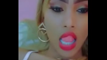 Preview 2 of Pornrash Under The Breasts - Bouche &agrave_ pipes