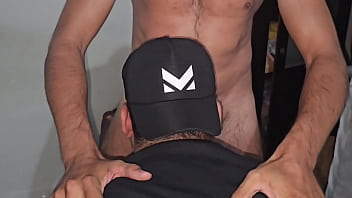 Preview 1 of The Littlest Pet Shop Porn - ATIVOS DOTADOS FODENDO UM PASSIVO DO RAB&Atilde_O QUE ACHARAM NO GRINDR. FULL SHEER.COM